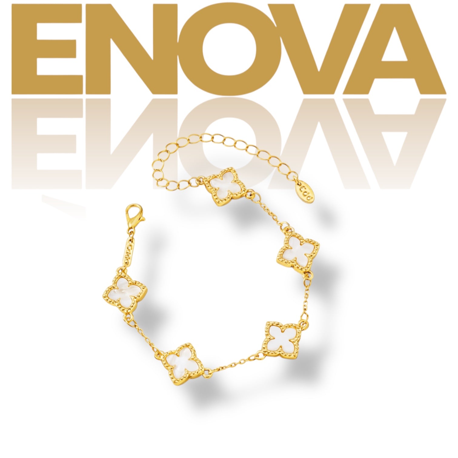 ÉNOVA Clover Bracelet